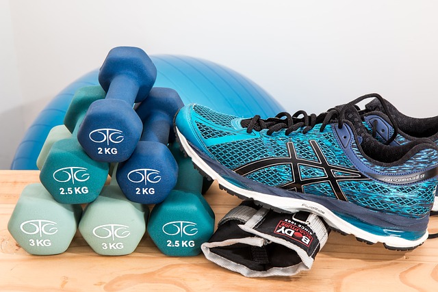 9. Důležitost správného vybavení: Výběr vhodných běžeckých bot a oblečení pro minimalizaci rizika zranění