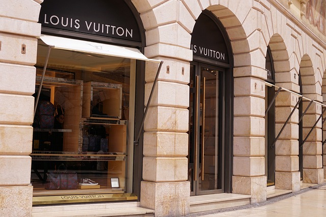 3. Kvalita a styl: Proč si pořídit Louis Vuitton boty